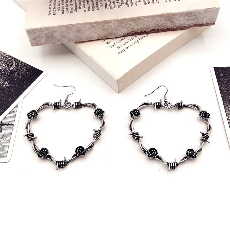 Gothic Rose Barbed Wire Heart Earrings for Women Fashion Punk Jewelry Accessories Gift Vintage Black Heart Drop Ear Hook Earring