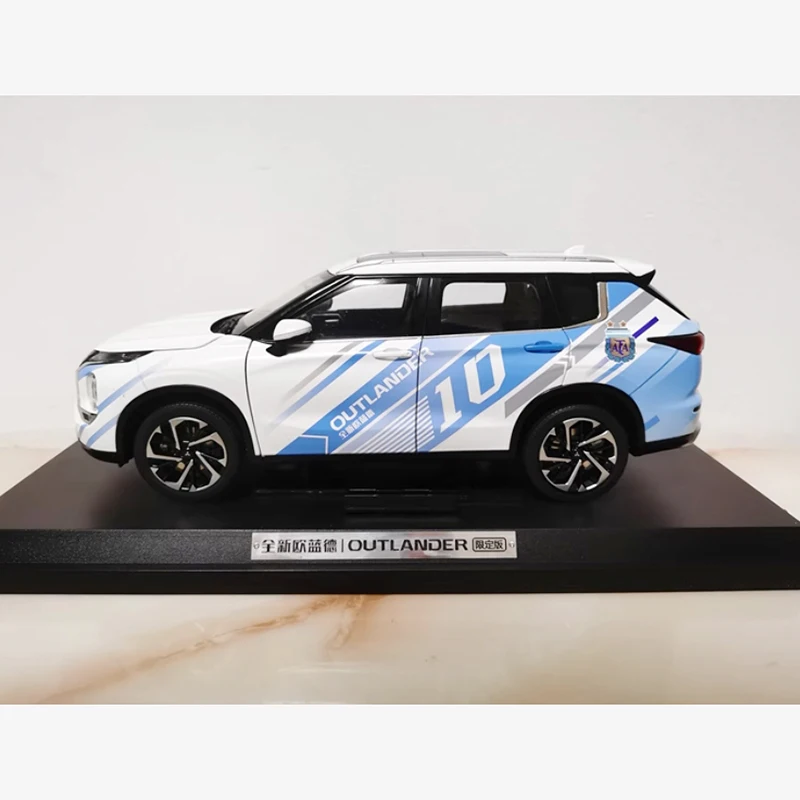 1:18 Scale GAC OUTLANDER Winner Limited Edition 2023 Alloy Car Model Classic Collection Decoration Gift Toys Static Display