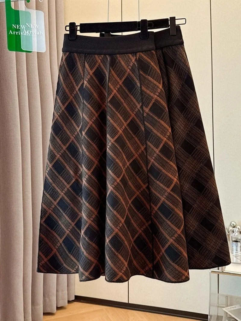 

Women's Retro Woolen Plaid Skirt A Line - Loose Fit Elastic Waist, Zippered, Thickened Big Size Autumn/Winter New Arrival w1144