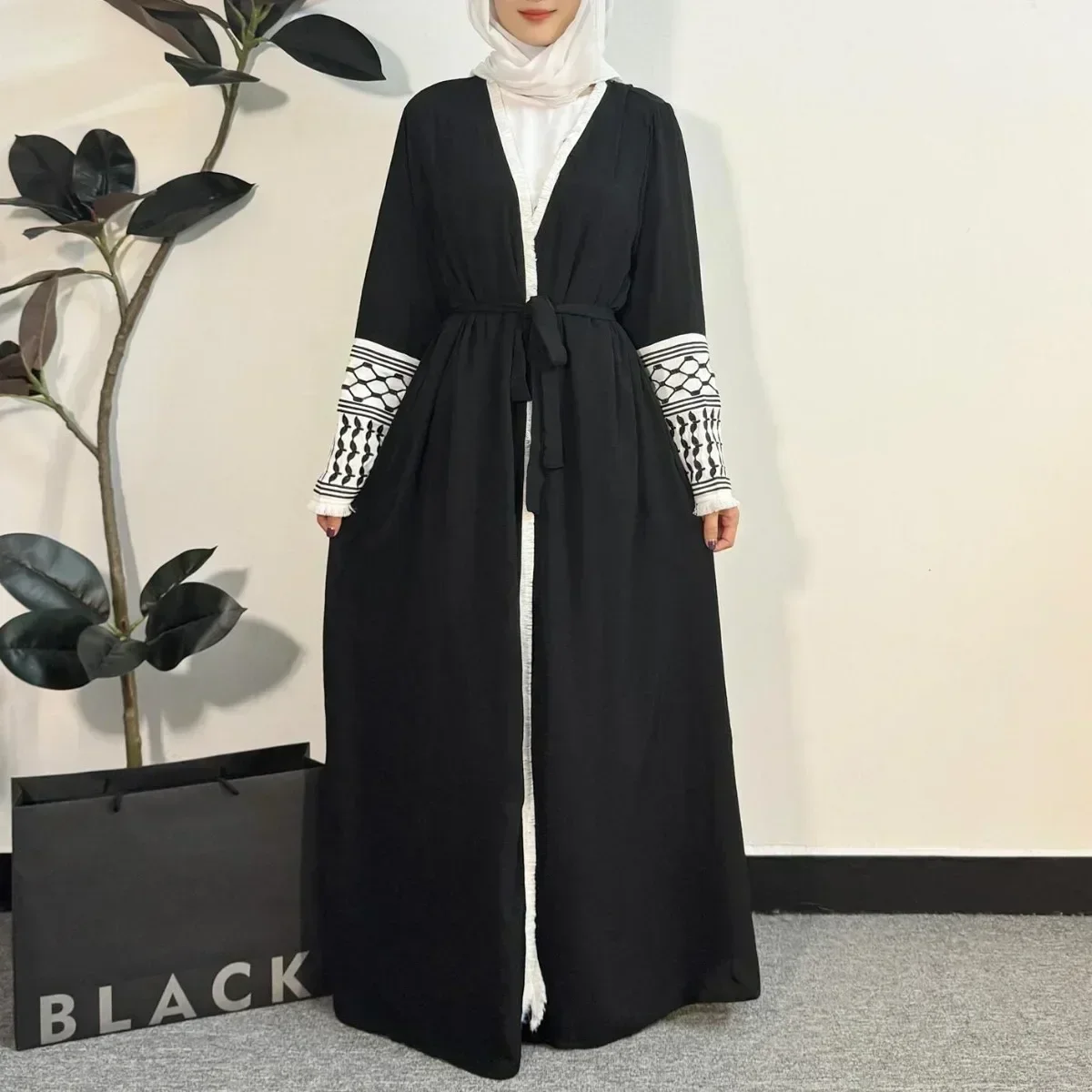 Open Front Abaya Muslim Long Sleeve Cardigan Abayas Maxi Dress Women\'s Clothing Tassel Embroidery Out Kaftans Women Jilbabs