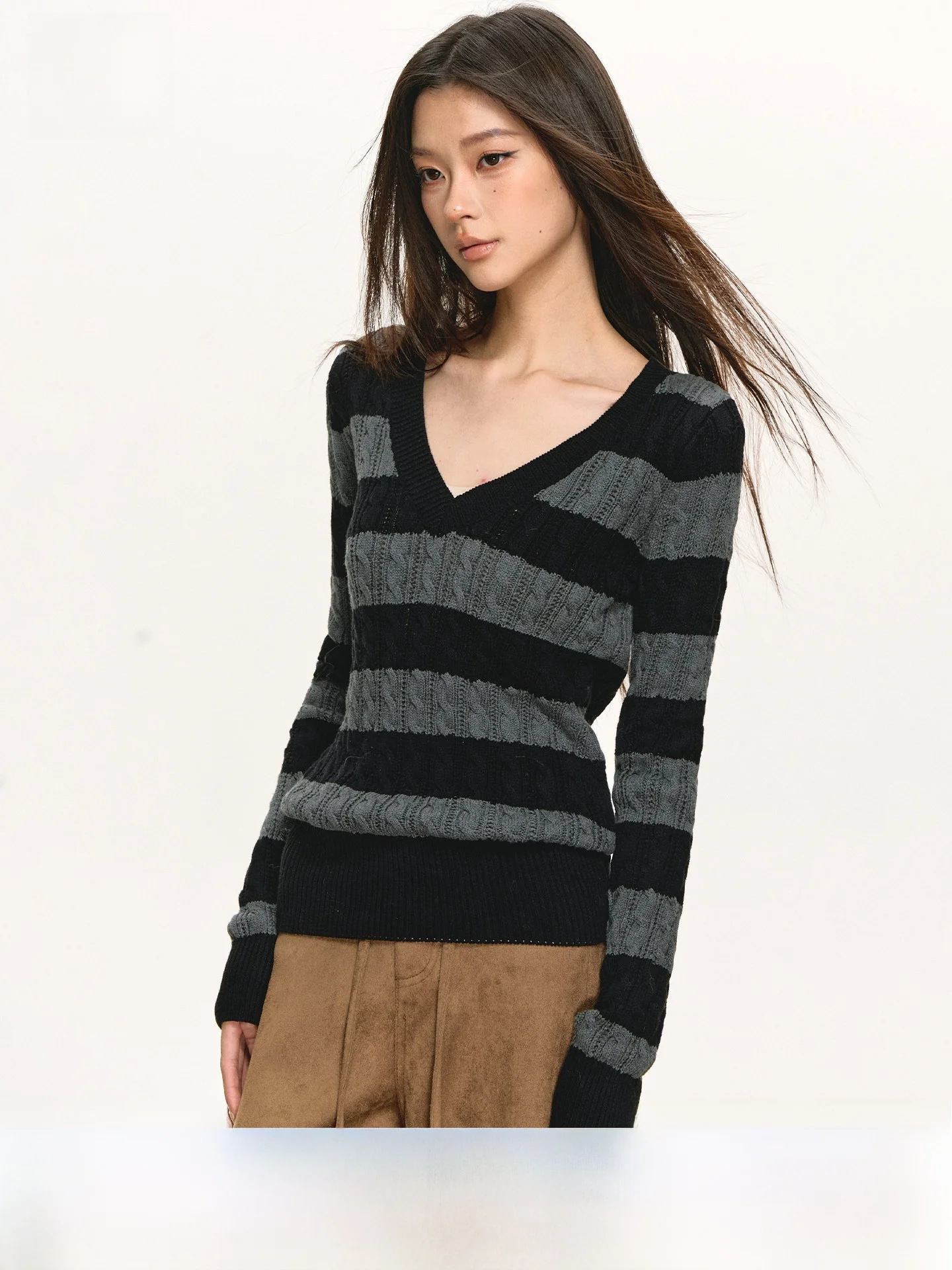 

Warm V-ne Striped Sweater Women's Slim Fit Base irt Spring Anna Aneae Casual Sle Long Sve Regular Length Girl's Sweater