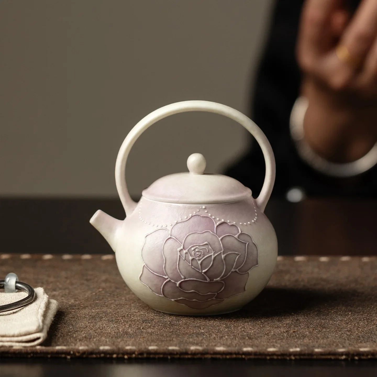 80ML Creative Ceramic Beam Pot Household Mini Teapot Gradual Change Purple Hand-painted Bead Curtain Rose Women Brewing Teapot