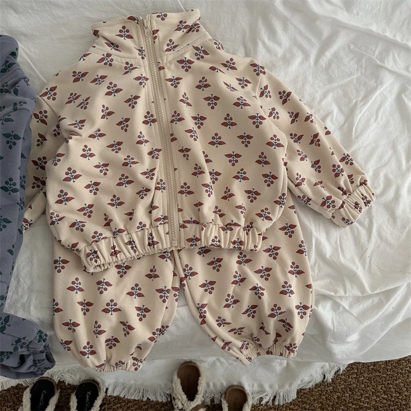 الغزلان جونمي 2025 الخريف جديد الكورية نمط الأطفال مجموعات بلوزات مطبوعة معطف السراويل 2 قطعة الصغار الاطفال ملابس غير رسمية