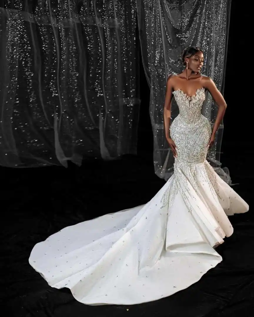 Royal Strapless Crystal Mermaid Wedding Dress Glitter Sequined Sleeveless Bridal Gown Lace Up Back Bride Dresses Customized