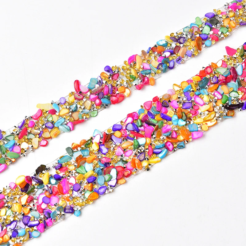 1 metri/lotto 2Cm 3.5Cm di larghezza colorato Hotfix Strass Trim Banding Strass catena di cristallo pietra nuziale Applique in rilievo per fascia