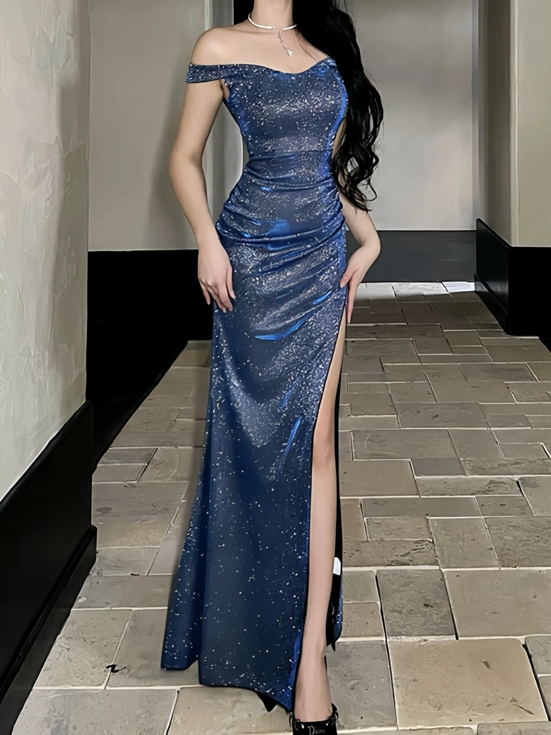 GirlsAt8 مثير Blue iny One-oulder Dr Long Split ثوب مسائي للنساء عيد ميلاد Par Ball عالي الخصر بقصة ضيقة...