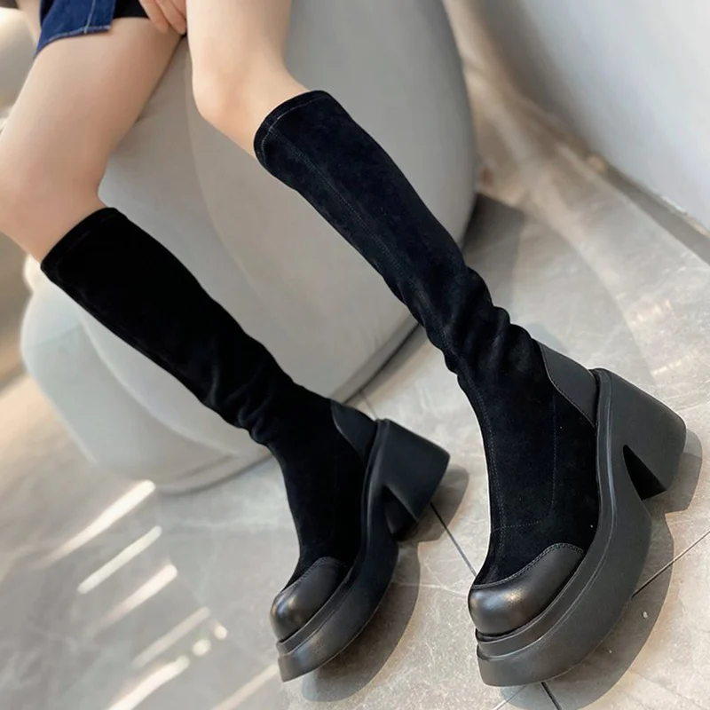 Calze lunghe stivali scarpe da donna 2022 nuovo stile autunno inverno peluche tacchi spessi caldi stivali Chelsea piattaforma a testa quadrata Lady