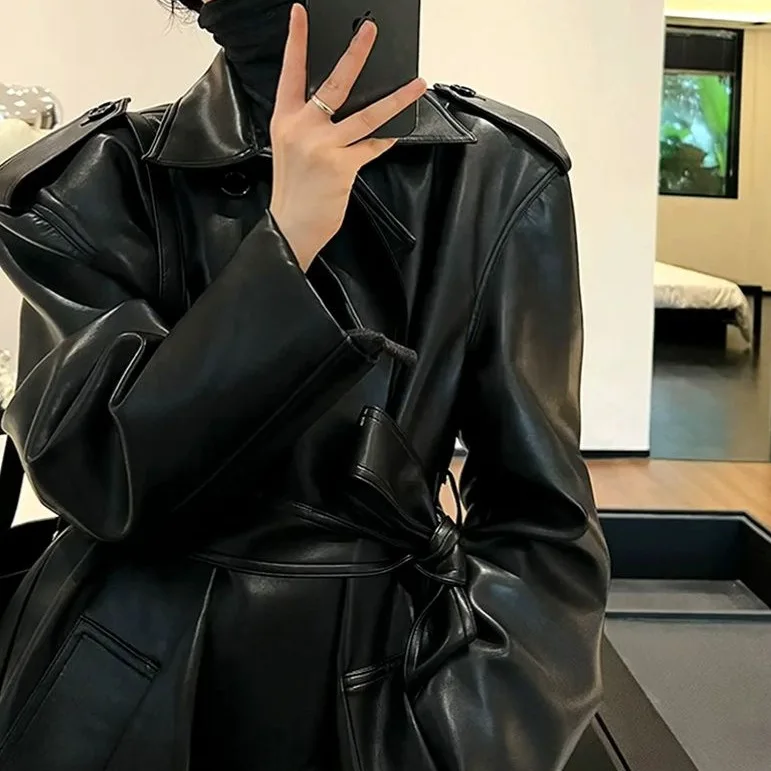 High-end Leather Jacket Women's 2025 Autumn Fashionable Temperament Lapel Lace-up Waist Mid-length Leather Jacket Coat