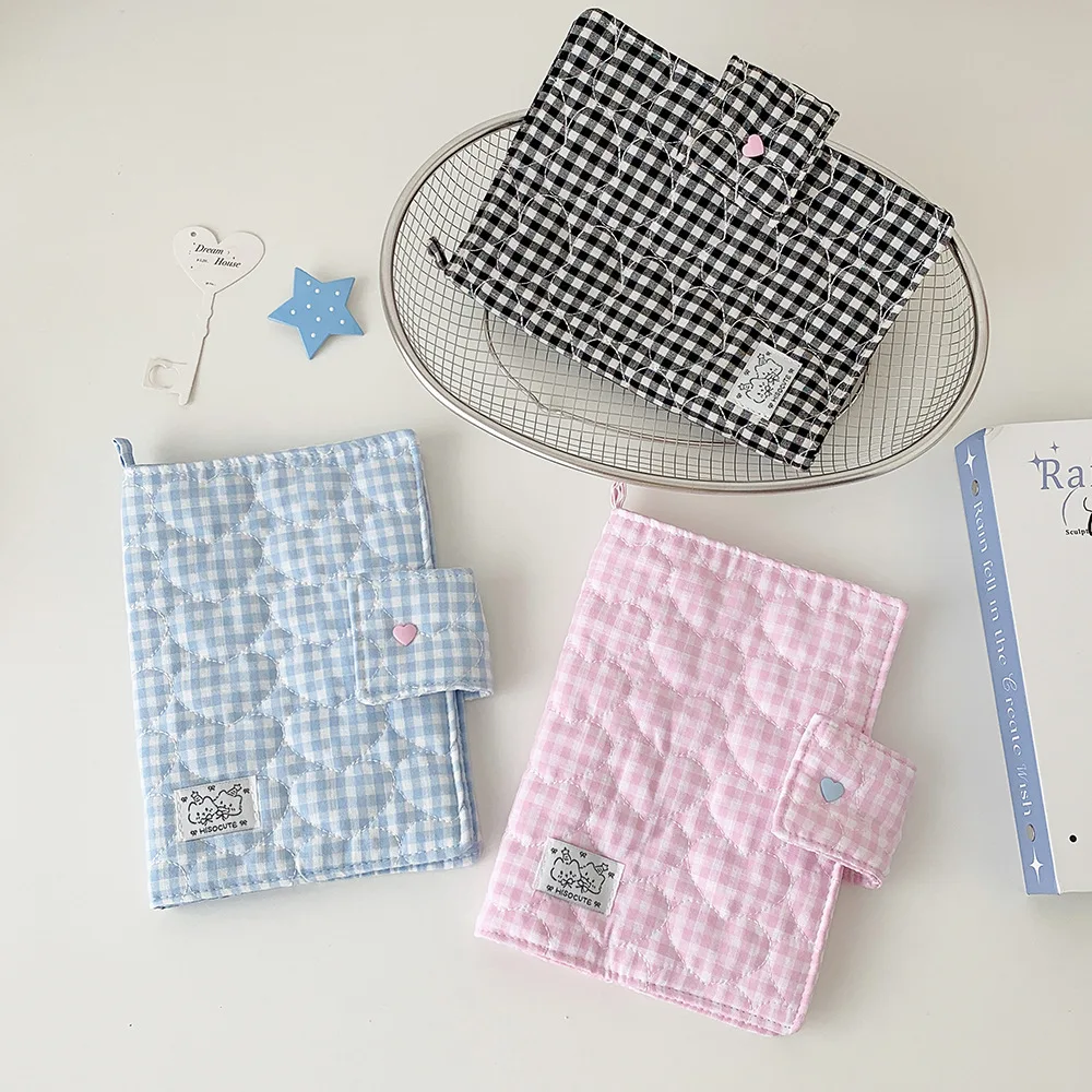 Koreanische Mode Gitter-Liebes-Motiv Abnehmbare Buchhülle Schreibwaren-Aufbewahrung Schutzhülle A5 Pack Buchhülle – Detail 5