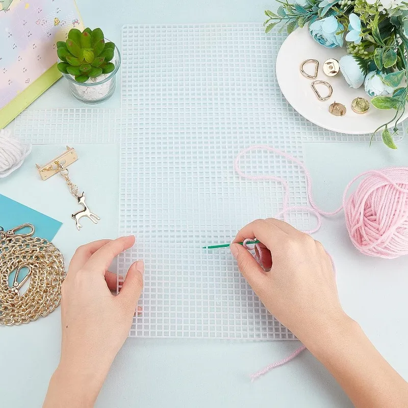 Plastic Mesh Canvas Sheets Bag Set DIY Knitting Crochet Bags Kit Clear Cross Stitch Mesh Plastic with Knitting Needle