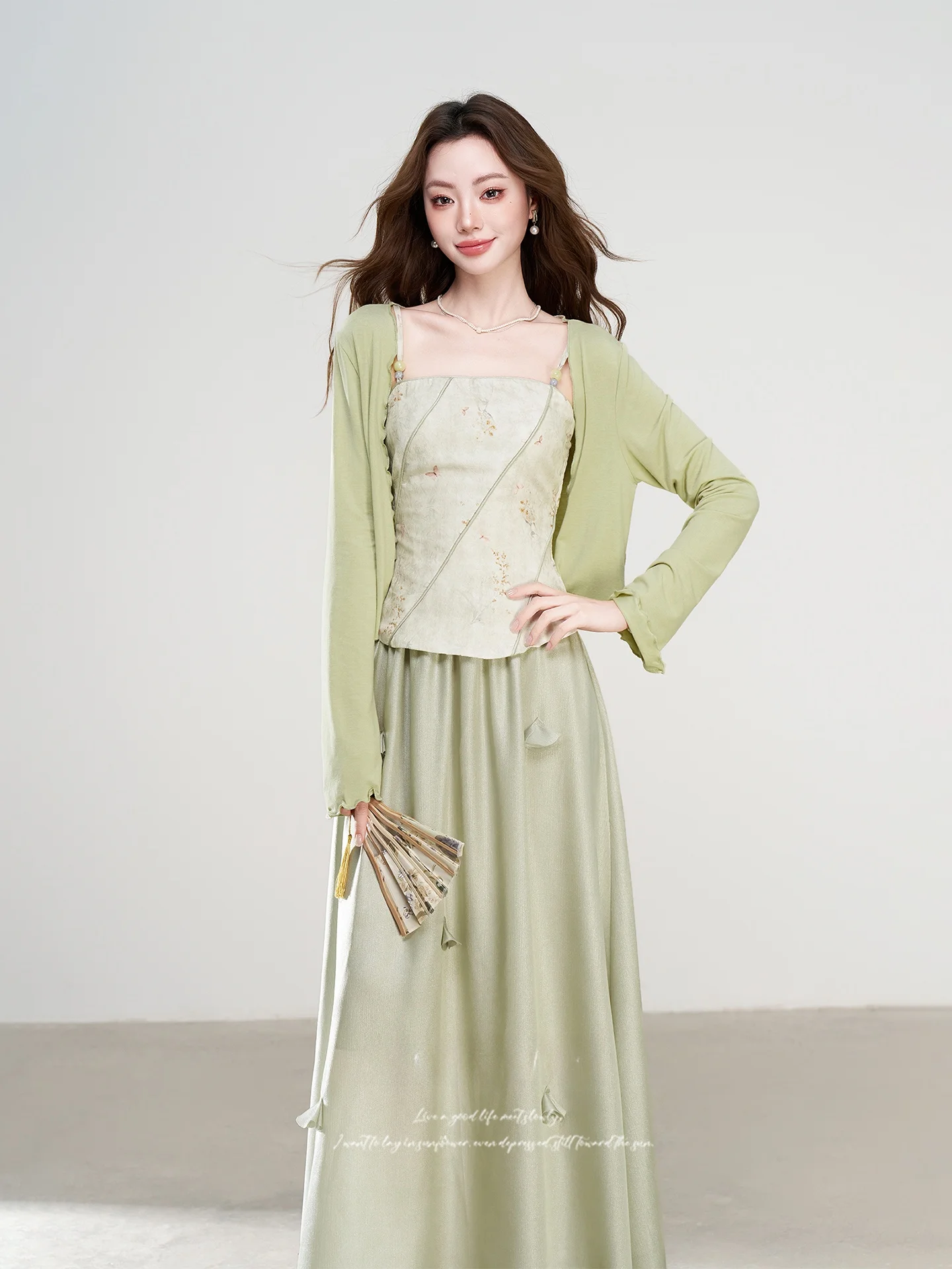 

New Chinese Style Summer Outfit Set Women's Open Cardigan Strap Top Half Skirt Three-Piece Set Fashionable Workwear Home Wear