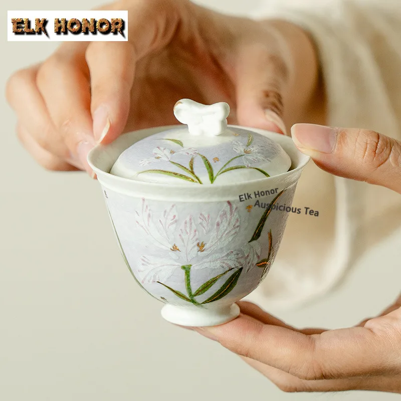

110ml Hand-painted Iris Flower Cute Rabbit Gaiwan Luxury Tea Tureen Tea Bowl With Lid Kit Tea Making Cover Bowl For Teaset Gifts