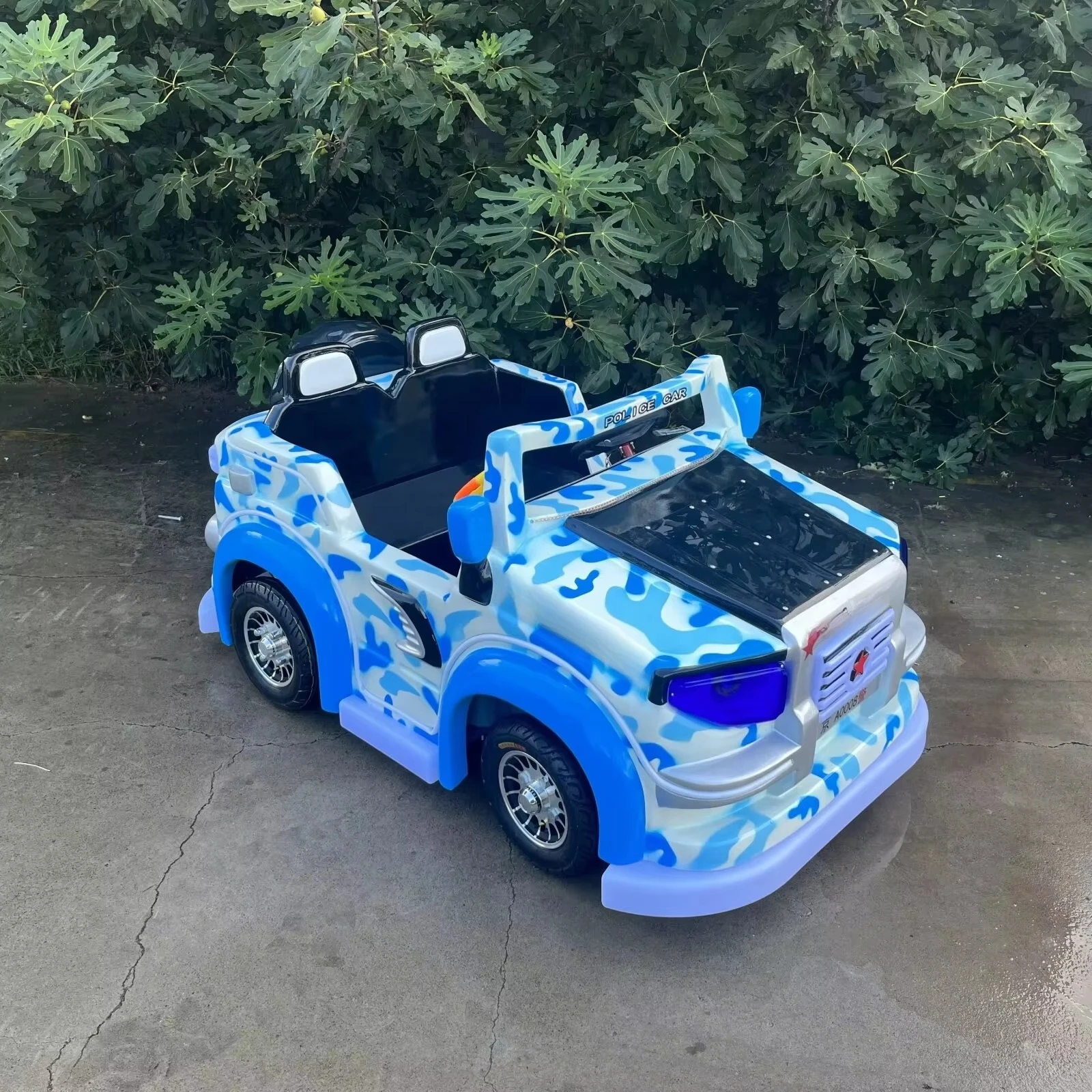 Directe fabrieksverkoop Educatieve binnenauto Kinderspellen Hot Sales Amusement Themapark voor de kleuterschool Tuin Gemaakt van glasvezel