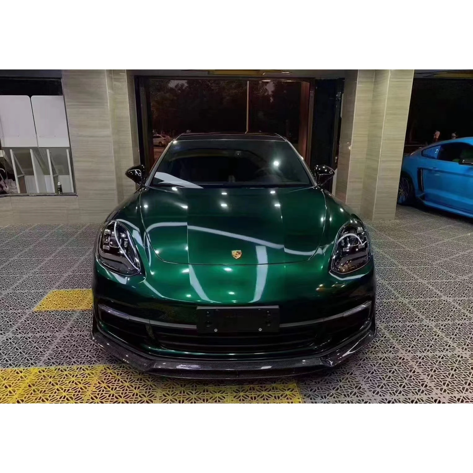 Runde High Quality Car Modification for Porsche Panamera 971 Carbon Fiber Material Body Kit Front Rear Lip Side Skirt Auto Parts