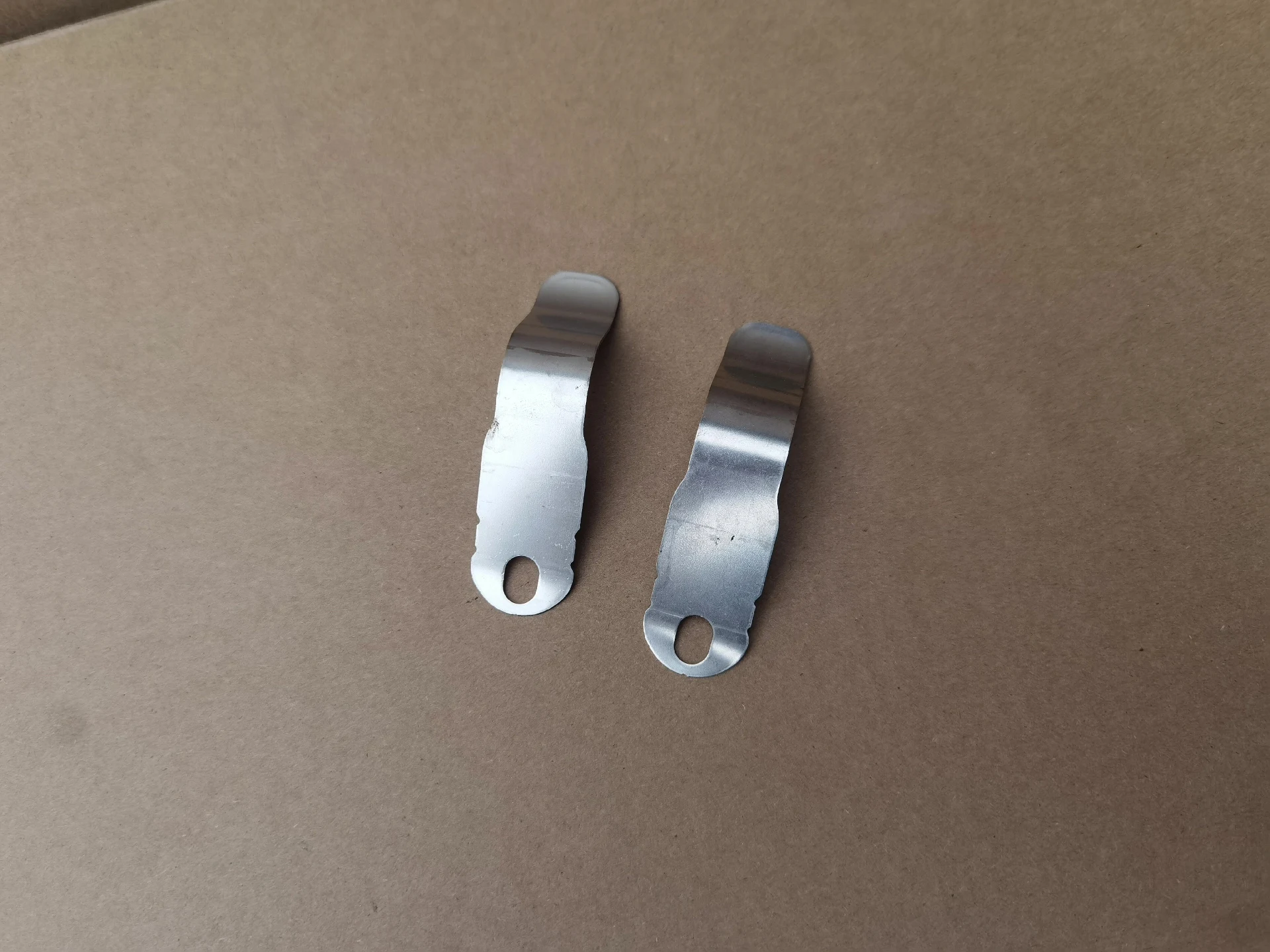 Suitable for BMW 3 Series G20 G28 318 320 325 330 340 headlight bracket headlight fixing bracket buckle view 5