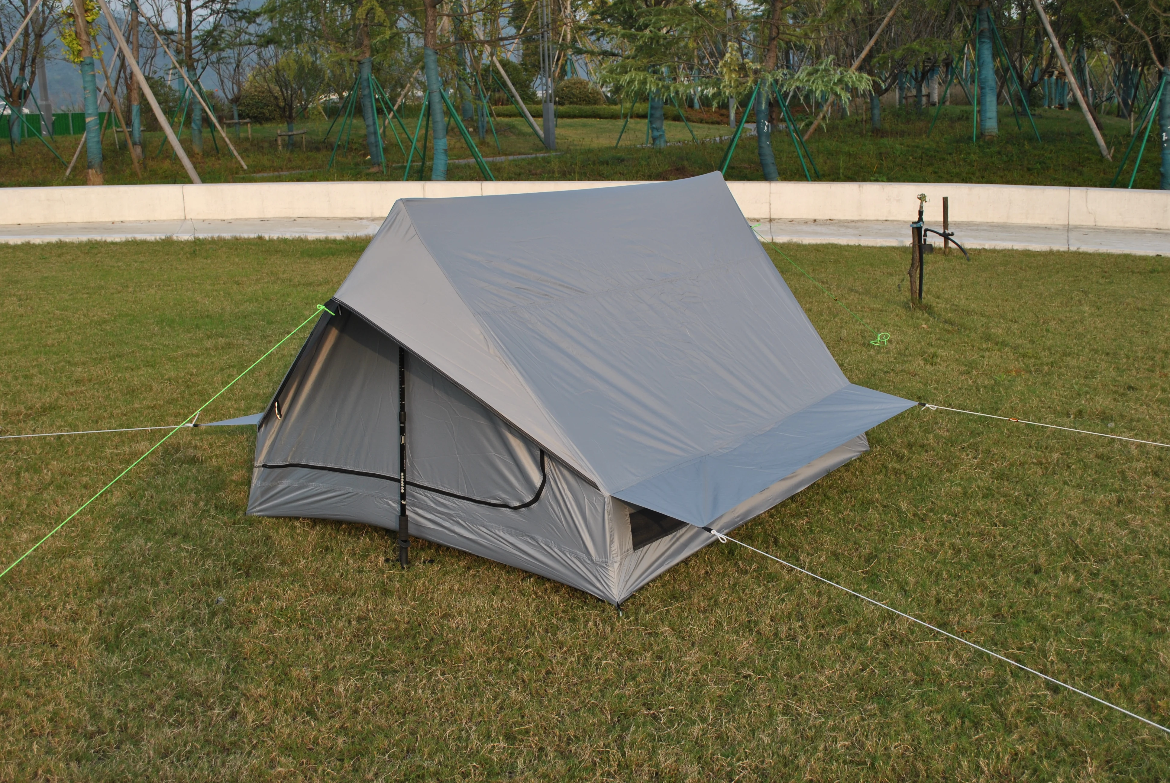 

Hot Selling Super Light 1 Person Waterproof Outdoor Camping Tent, CZX-166 Ripstop Triangle tent,A Character Type Hiking Tent