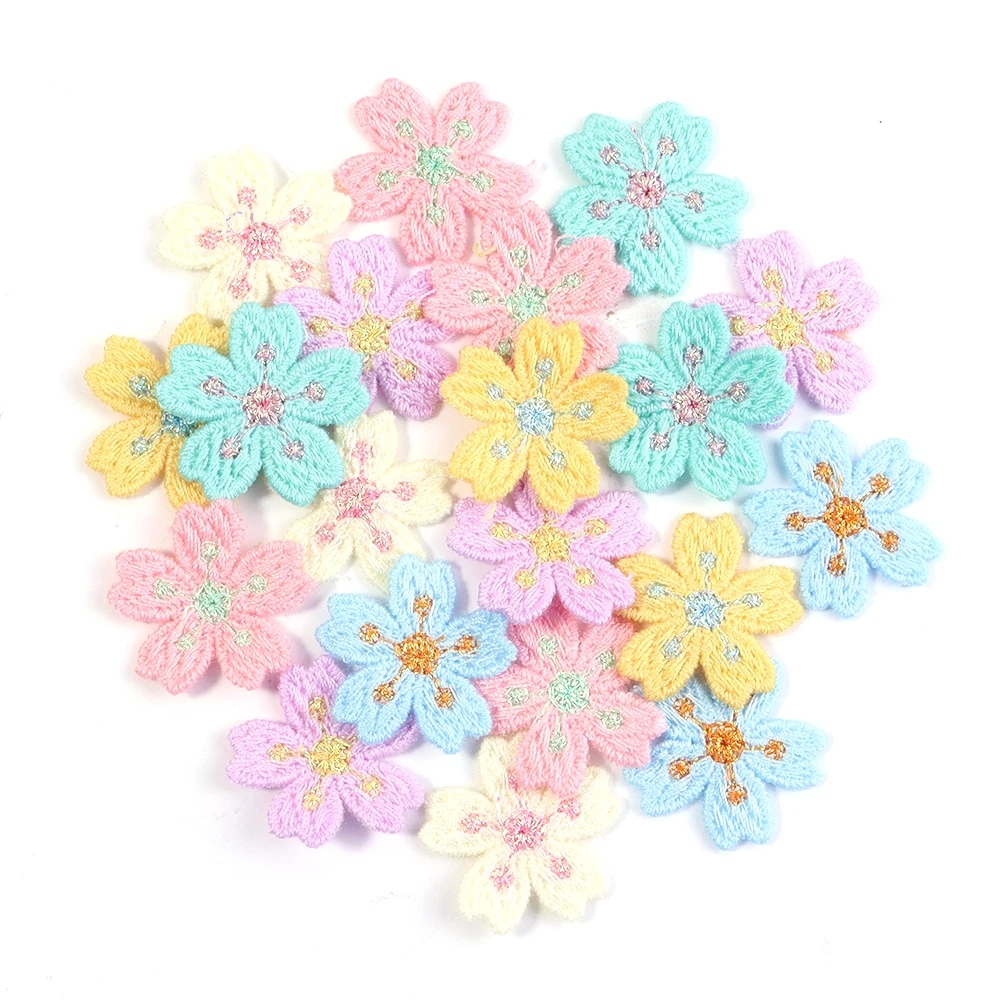 20 stks/partij Borduren Bloem Applicaties Veelkleurige 2.4 cm Kleding Patches Sticker Voor DIY Ornamenten Naaibenodigdheden Accessoires