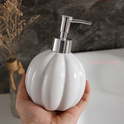 White Pumpkin Shape Ceramic Liquid Soap Dispenser Travel Multifunction Bathroom Accessories Bath Shampoo Lotion Bottle 400ml