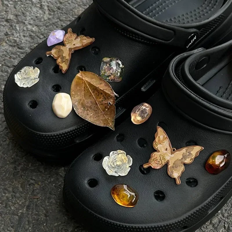 

Newly Arrived Jewelry Multiple Styles To Choose From Resin Dried Leaf Butterfly Multi-color Zircon Detachable Shoe Buckle