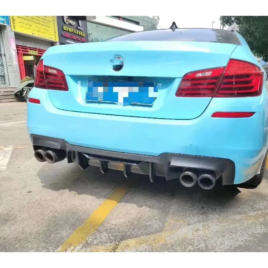 For BMW 5 Series M5 F10 F18 520 530 Sport R Style Carbon Fiber Car Rear Bumper Diffuser Rear Splitters Spoiler Back lip body kit