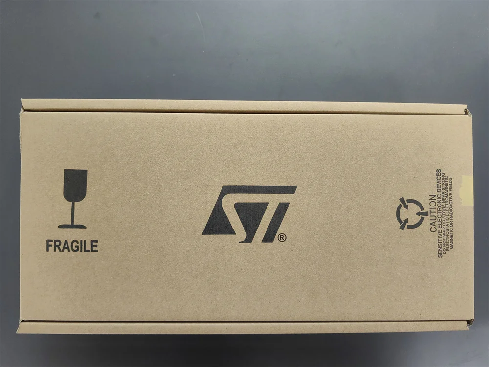 Capa protetora STM32H750VBT6