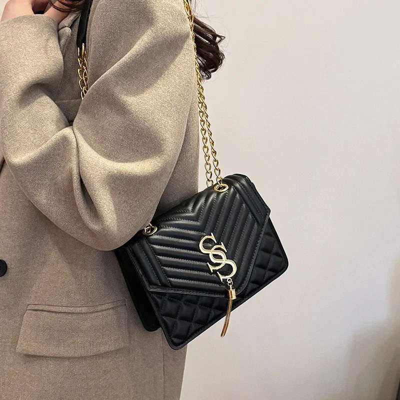 

High-End Minimalist Unique Women's Leather Crossbody Bag For Casual Leisure Business Stylish Vintage Trendy