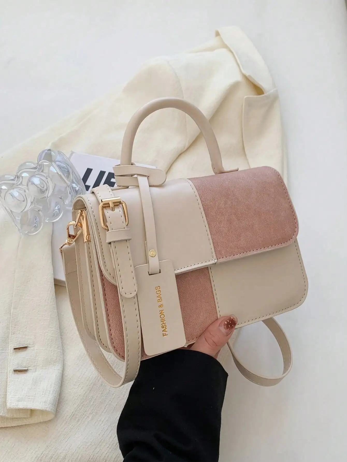 

Small Lapel Square Two-Color Bag With Handbag Accessories, Popular This Year With Stylish Splicing Texture Handbag, Commuting Stylish Shoulder Crossbody Bag, Small Square Bag, Women's Bag Splicing Texture Niche Design Contrasting Color Crossbody Women's B