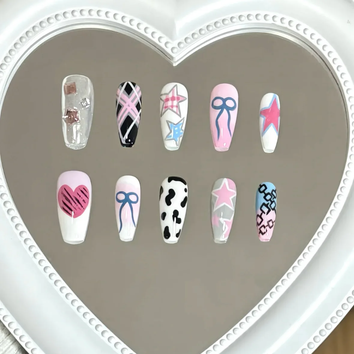 

24PCS Y2k Medium Coffin False Nails Sweet Cool Pink Star Bow Gradient French Fake Nails for Hot Girl with Diamonds Wearable Nail