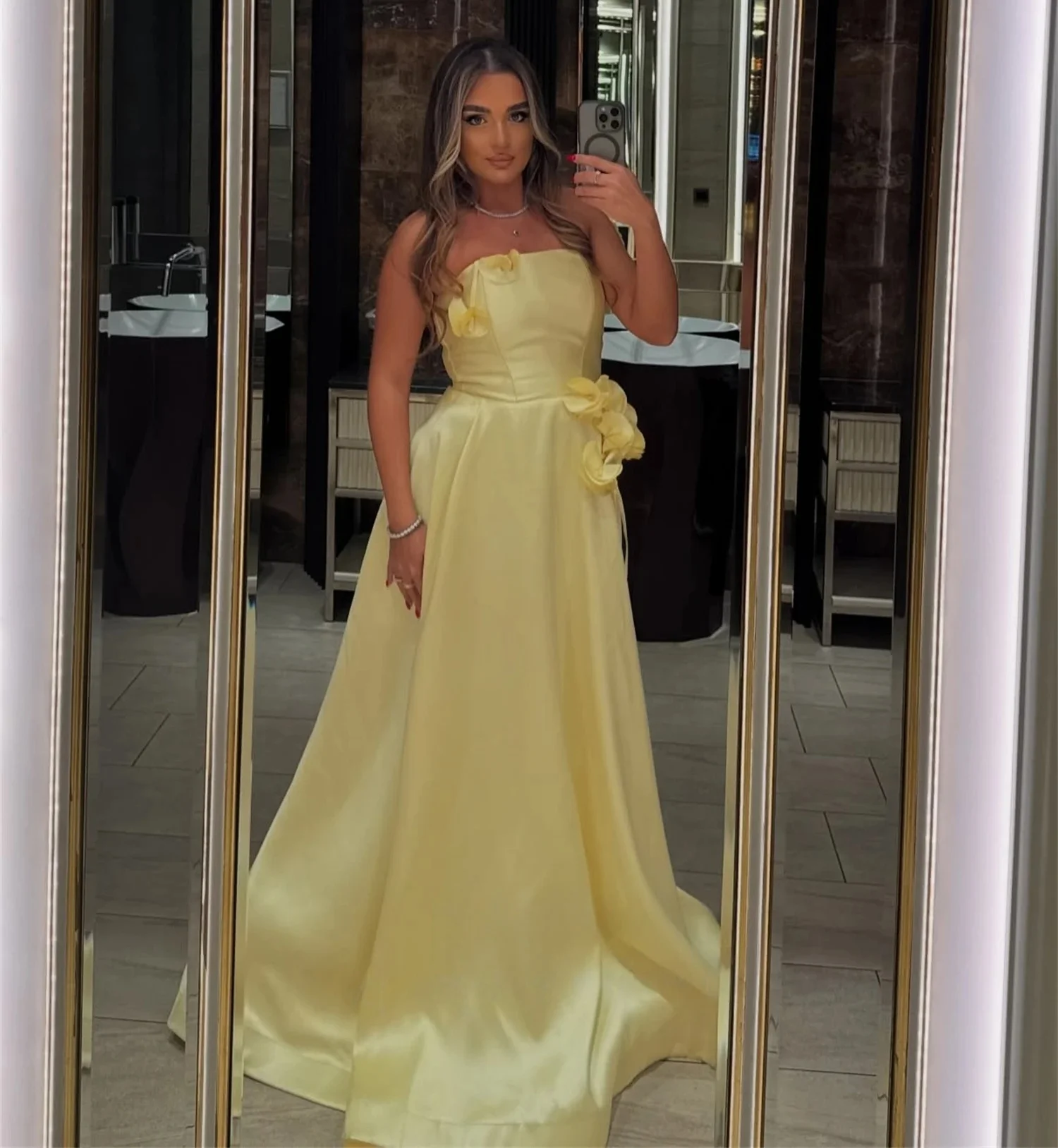 

Yellow Floral Long Bespoke Occasion Gown Evening Dresses Pastrol Unisex Jersey Retro Dubai Saudi Arabic Israel Prom Customized