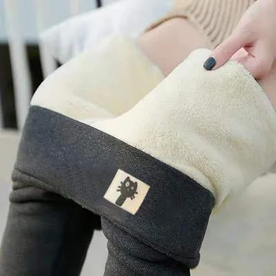 2023 Winter New Large size Plus size Fleece Thickened Lamb Fleece Leggings Women\'s Winter High Waist Tights Warm Pants