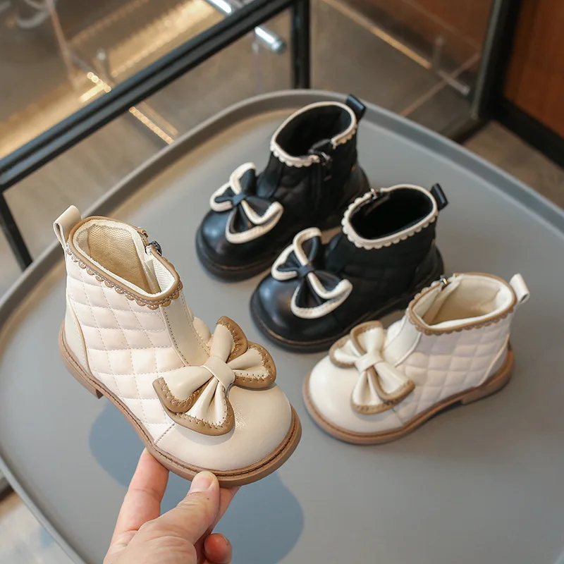 

Girls Shoes 2025 Winter New Fashion Short Boots Versatile Western Style Bow Boots Casual Children's Shoes Girls Boots boys shoes