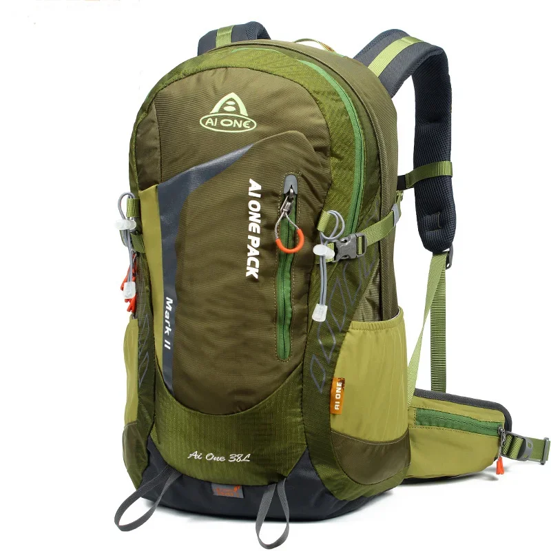 Outdoor All Season Hiking Backpack Travelling Backpack Trekking Travel Camping Waterproof Backpack For Man And Woman