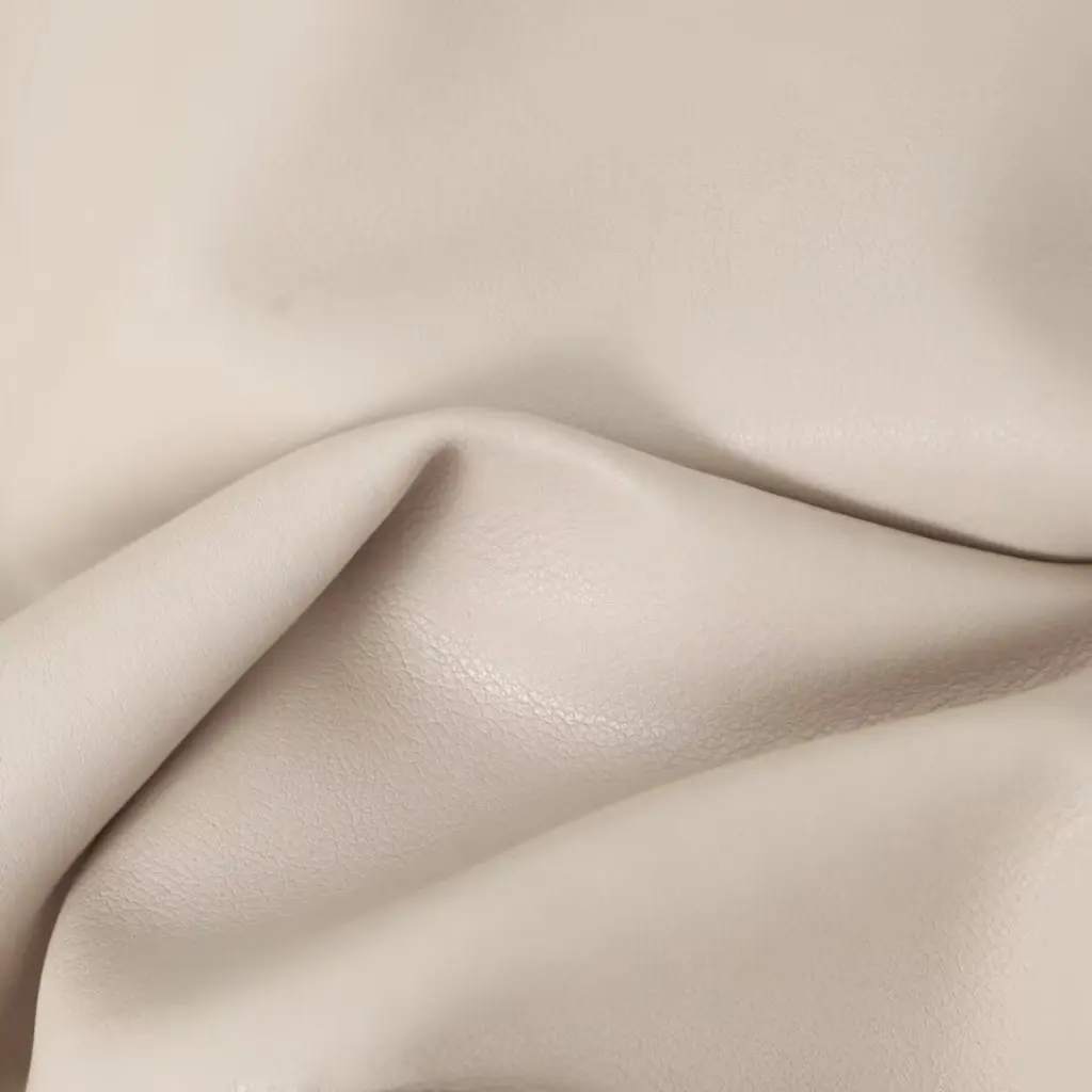 Damska modna kurtka motocyklowa ze skóry, styl europejsko-amerykański, hurtowa, z efektem postarzenia, na jesień.