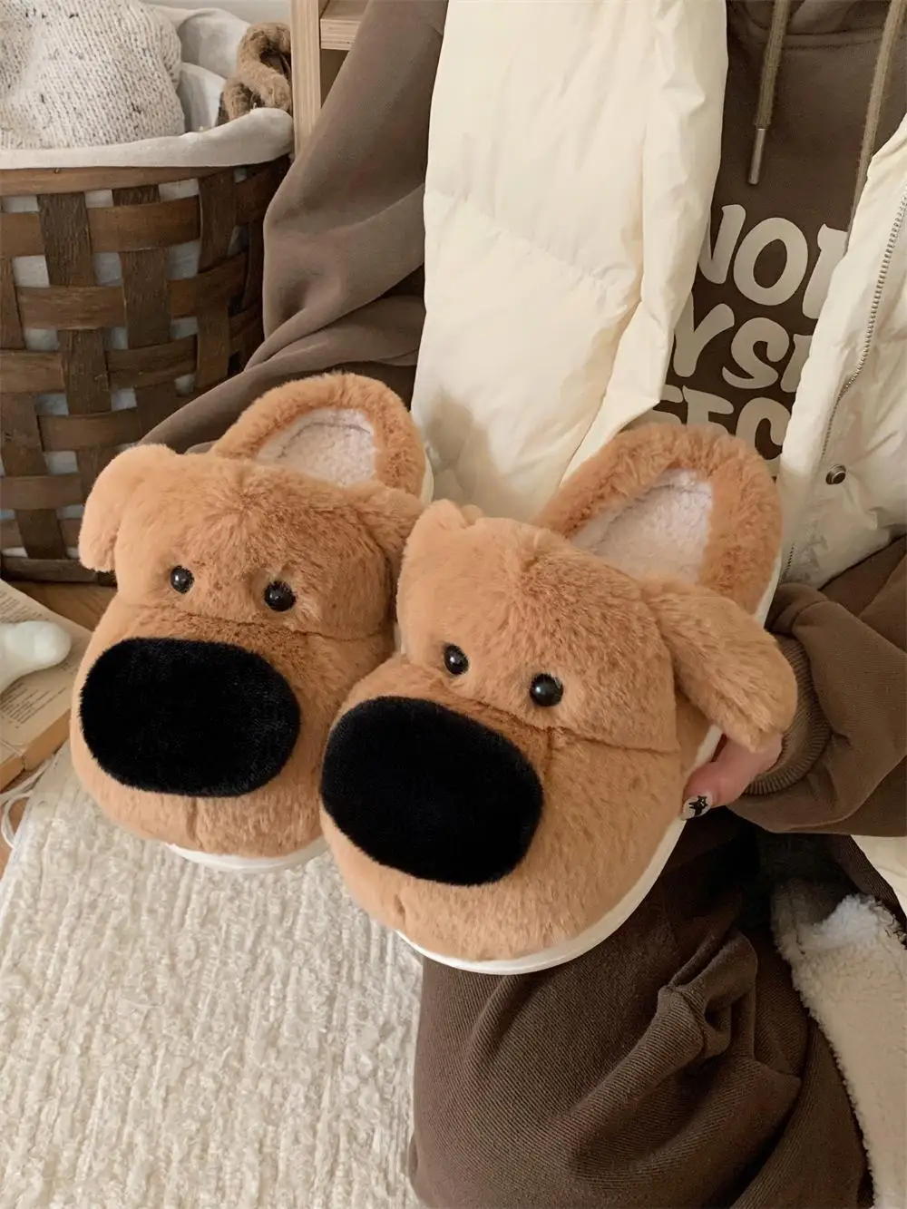 

Big Nosed Dog Cotton Slippers For Men And Women 2024 Winter Bedroom Warm And Non Slip For Home Slippers Cute Furry