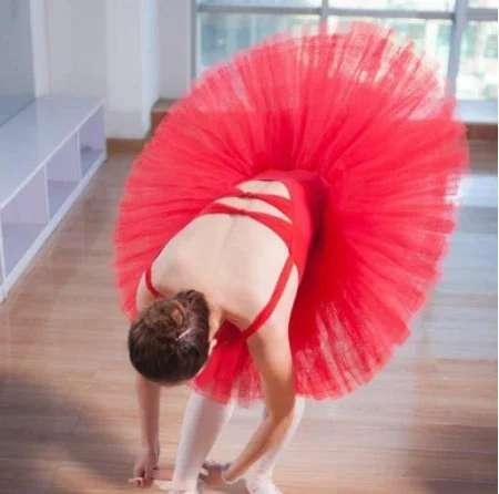 Piatto professionale Tutu nero bianco rosso Costume da ballo di balletto per le donne Tutu Ballet Adult Ballet Dance Skirt