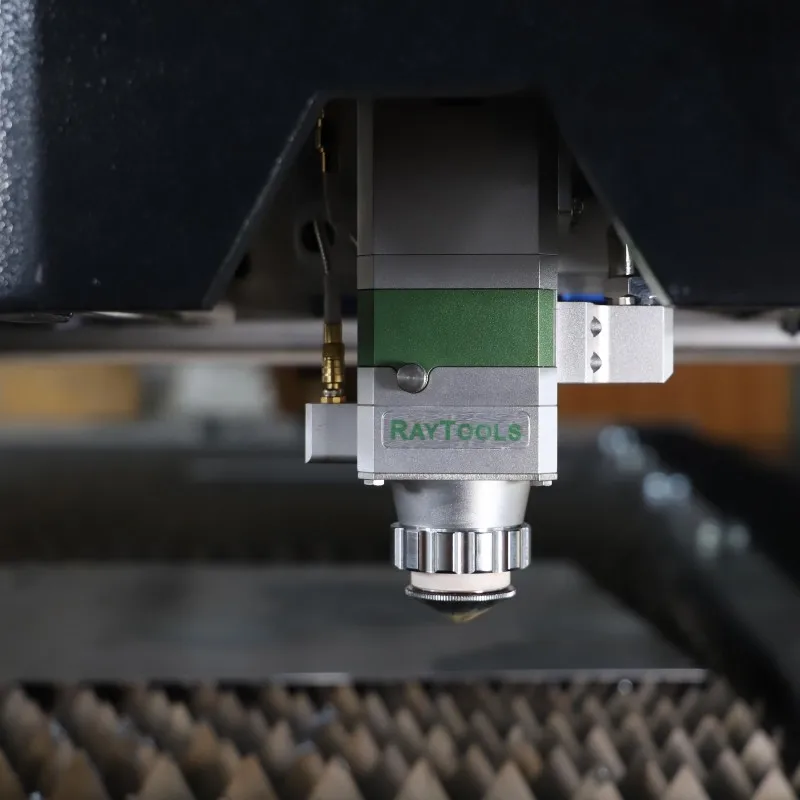 

New Design Laser Cutting Machine Metal 4000W Metal Mesh Cnc Laser Cutting Machine Sheet Metal