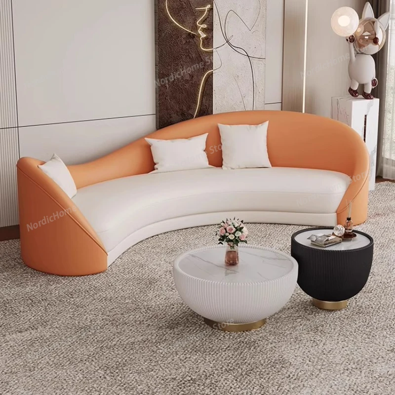 Aesthetics Light Luxury Sofas Room Decor Comfortable Lounge Unusual Creative Sofas Adult Hallway Trendy Muebles Salon Furniture