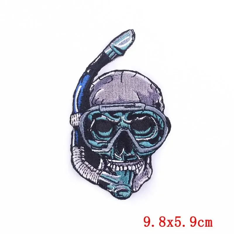 Рисунок 4 - Вышитая нашивка, железные нашивки