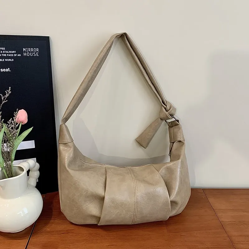 

2025 Spacious Vintage Tote Bag Soft Pleated Shoulder Purse for Women, Casual Crossbody Tote, Versatile Fashion Commuter Bag​