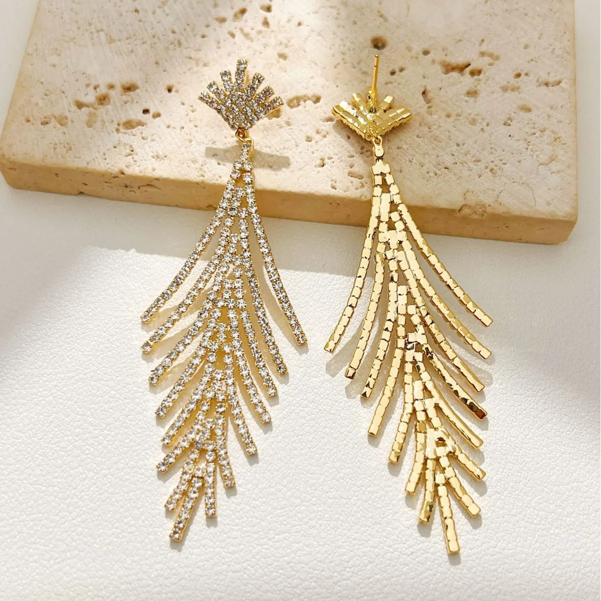 European and American style fishbone versatile earrings, high-end earrings for women, light luxury style accessories