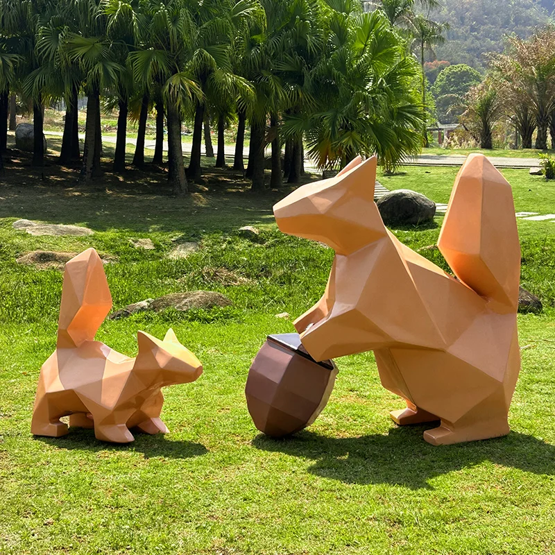 

Outdoor fiberglass geometric squirrel sculpture children garden landscape decoration sales department block surface