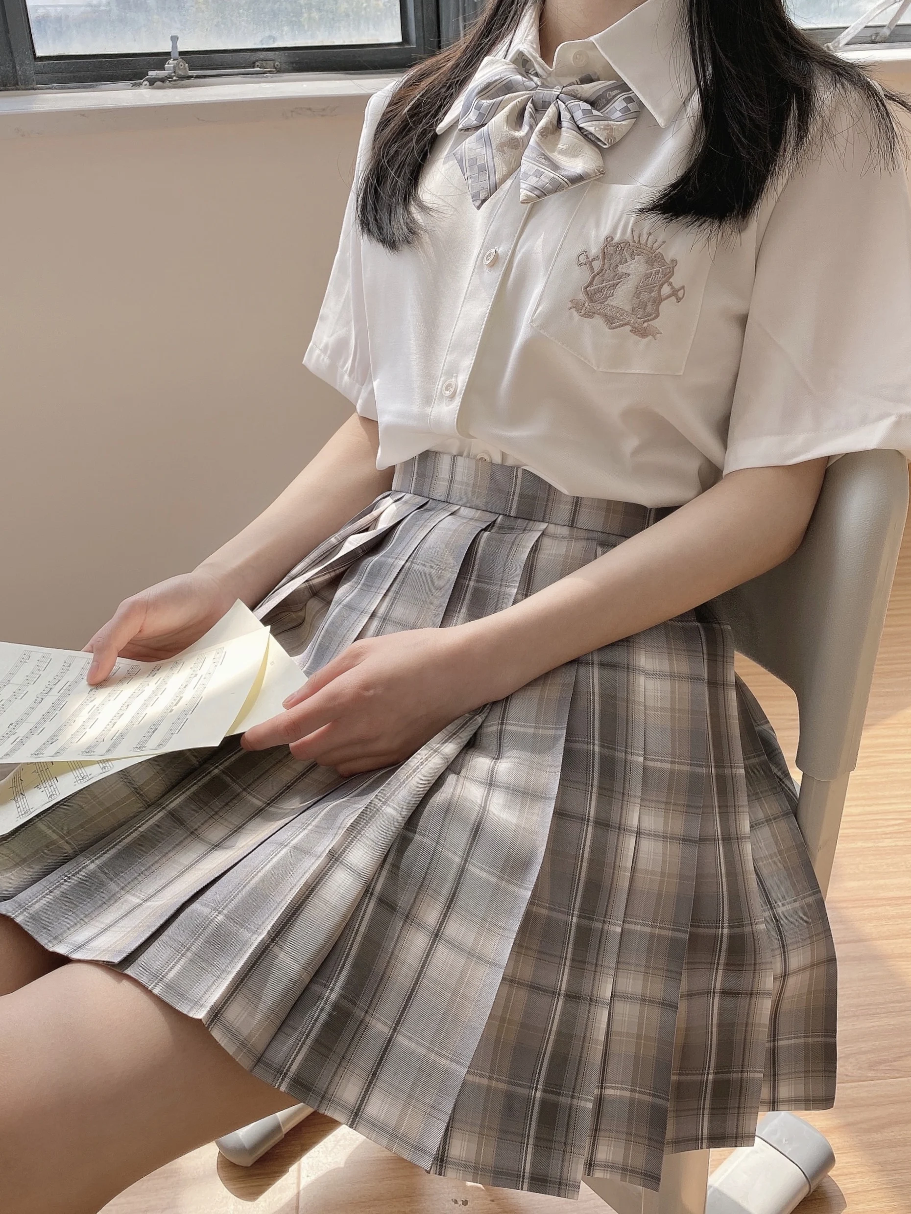 

Оригинальный дизайн ort Sve Pure Cotton irt White Queen Sle College Aosphere JK orm Loose Fit Sweet Sle Summer S...