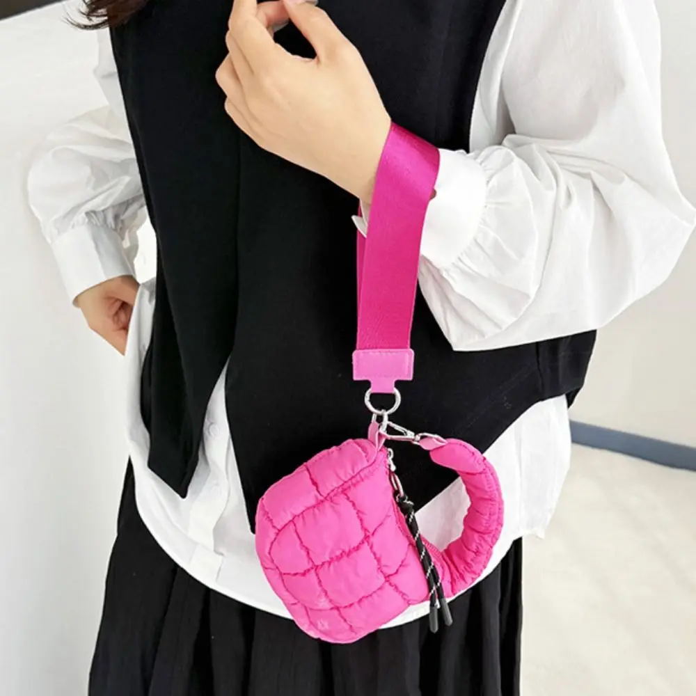 กระเป๋าใส่เหรียญทรงเมฆสีพื้นน่ารัก กระเป๋าถือขนาดเล็กสไตล์เกาหลี พร้อมจี้ห้อยกระเป๋า กระเป๋าสตางค์ใบเล็กแบบควิลท์ กระเป๋าเก็บเหรียญ