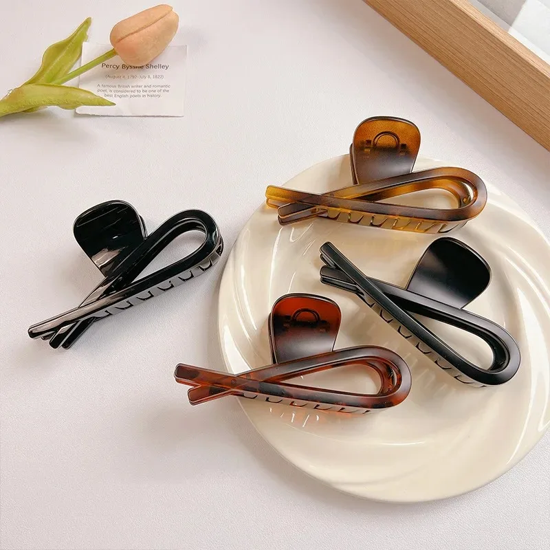 Elegante große Kreuz Herz PC Haar Klaue Clips Frauen Haar Zubehör Vintage Bernstein schwarz geometrische Fang Krabben Klemme Kopfbedeckung neu