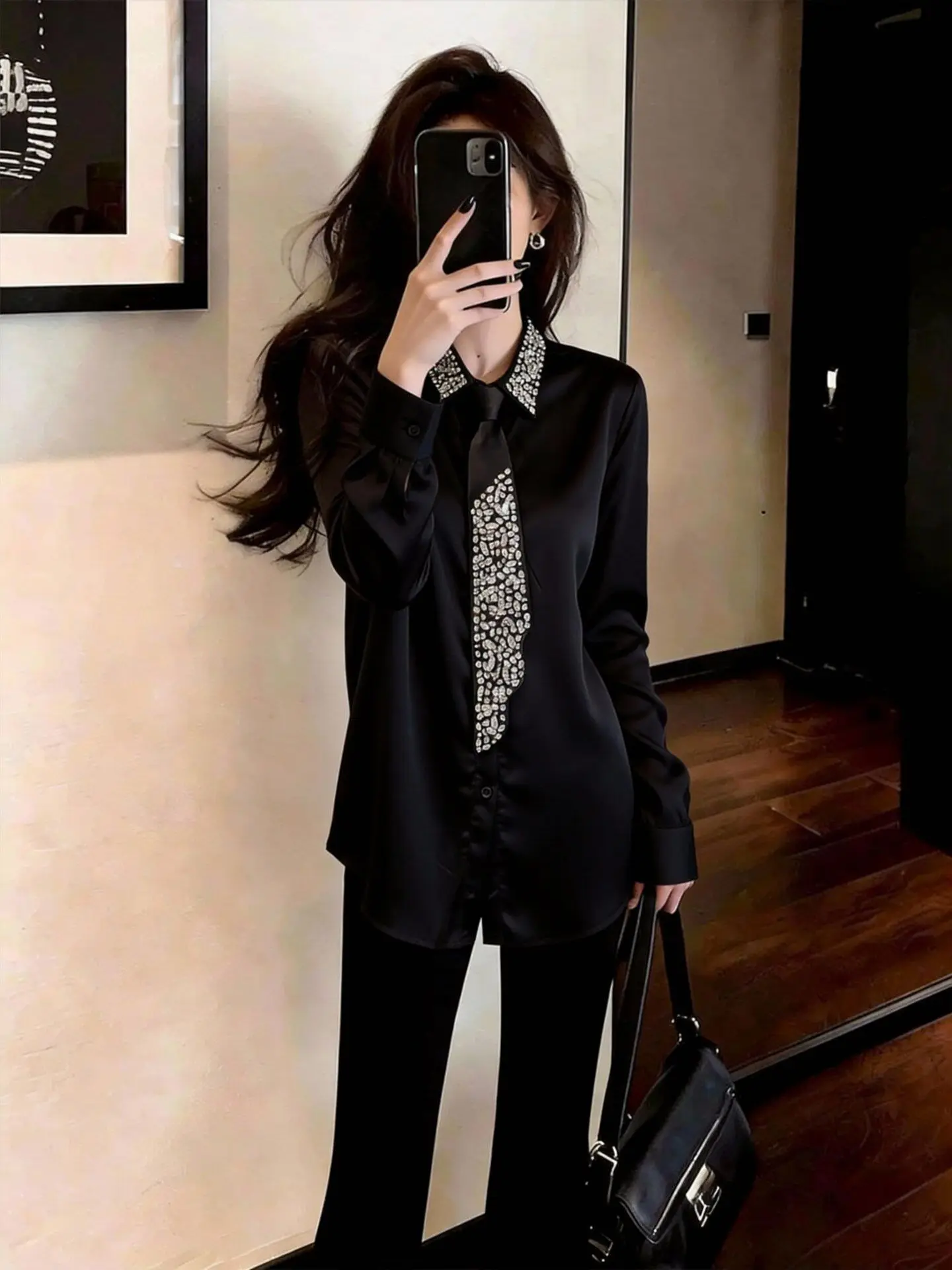 

Unique Chic Bla Rhinestone ort Spring irt Korean Sle Faionable Commute Wind Long Sve Flip Collar High End Feeling