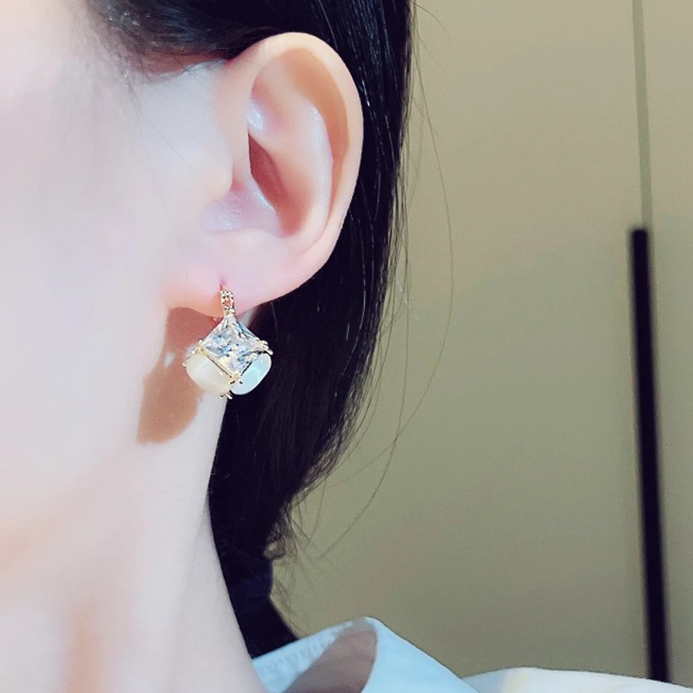 Fashion natural stone Stud Earrings For Women Girls Korean Style Elegant Crystal Jewelry Ear Rings 14k Lady Earrings Gifts