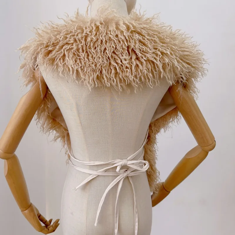 New Faux 2025 Fur Vest For Women Imitation Shearling Sexy Backless Halter Top Autumn Winter Chic Clothing 23FKE