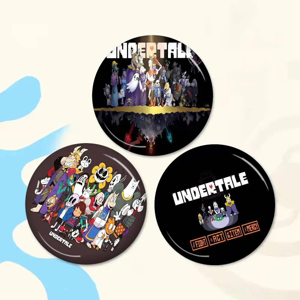 U-Undertale G-Game Customizable Soft Button Pin For Women Creative Jewelry Funny Badge Cartoon Lover Hat