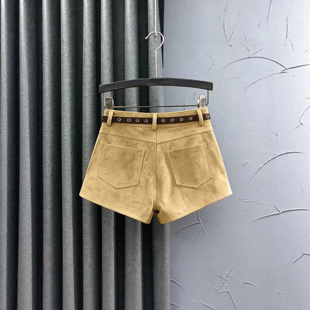 Women's Autumn New Coffee-colored Spice Girls Suede A-word Casual High-waisted Shorts Hip-wrapped Hot Pants