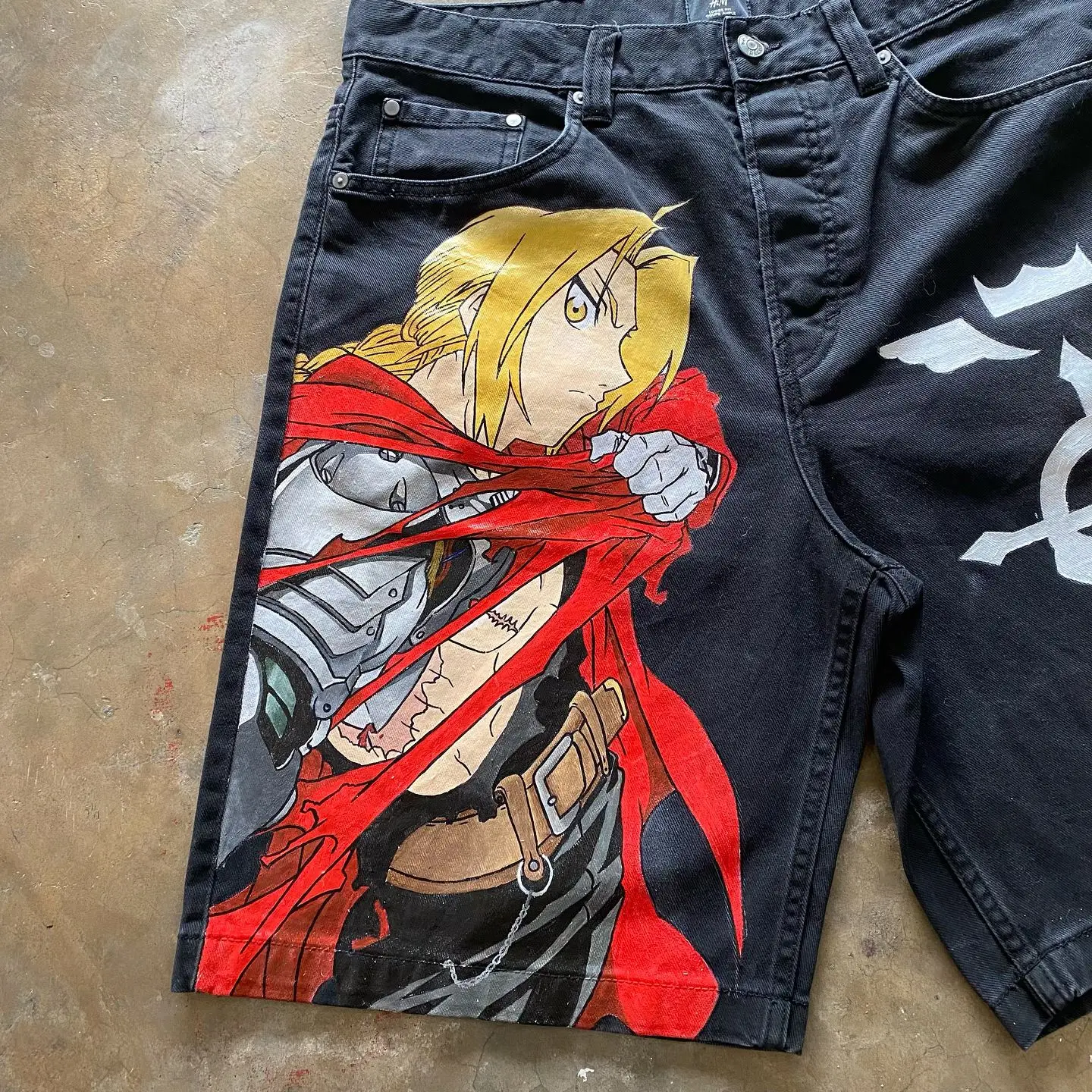 Harajuku Anime Graphic Baggy Short Pants Y2K Pants Denim Gym Streetwear Mens Shorts Harajuku Gothic Men Basketball Short jeans